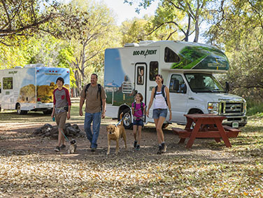 תמונות וסיפורי מטיילים