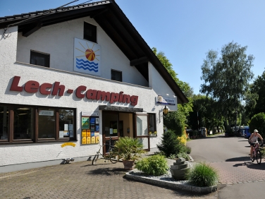 חניון ליד אגסבורג