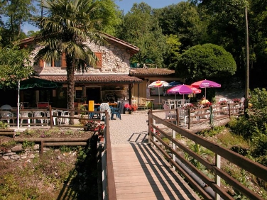 חניון בעיר מרייד