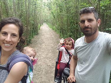 קרוואנים בספרד משפחת אברמוב