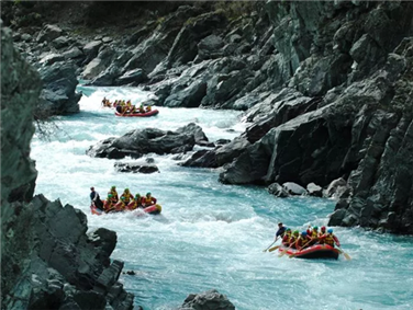 רפטינג בנהר הרנגיטאטה