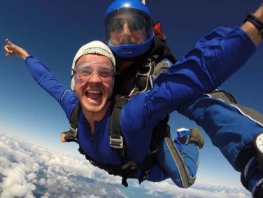 צניחה חופשית