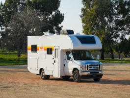 קרוואן דגם UAR / Comfort Standard Select 2