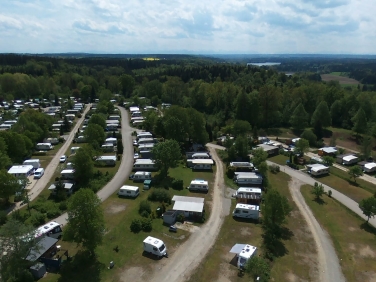 חניון ליד העיר לנדסברג
