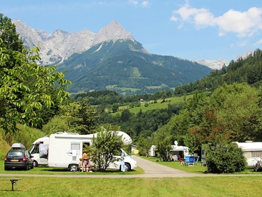 חניון ליד וורפן