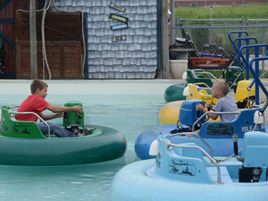 מתחם שעשועים "הרפתקאות האי"