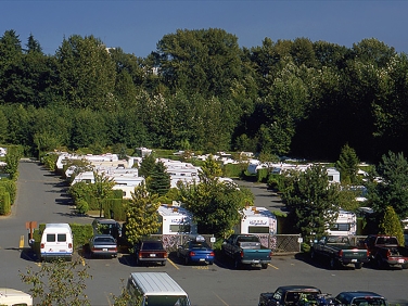 חניון עם תחבורה ציבורית לונקובר