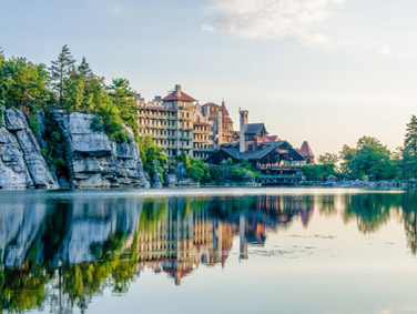 אגם וטירת מוהאנק