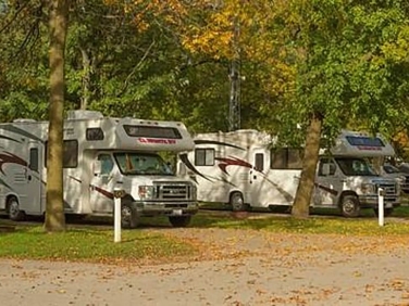 חניון שני ליד מפלי הניאגרה