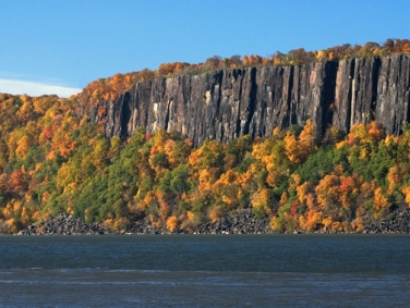 מצוקי פליסיידס