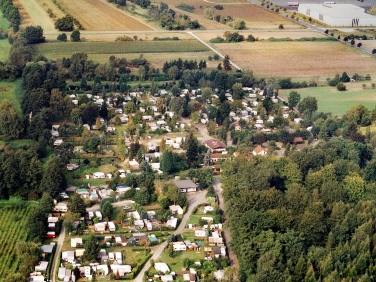 חניון ליד שדה התעופה בפרנקפורט