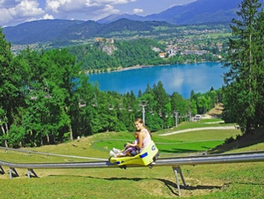 מגלשות קיץ בבלד